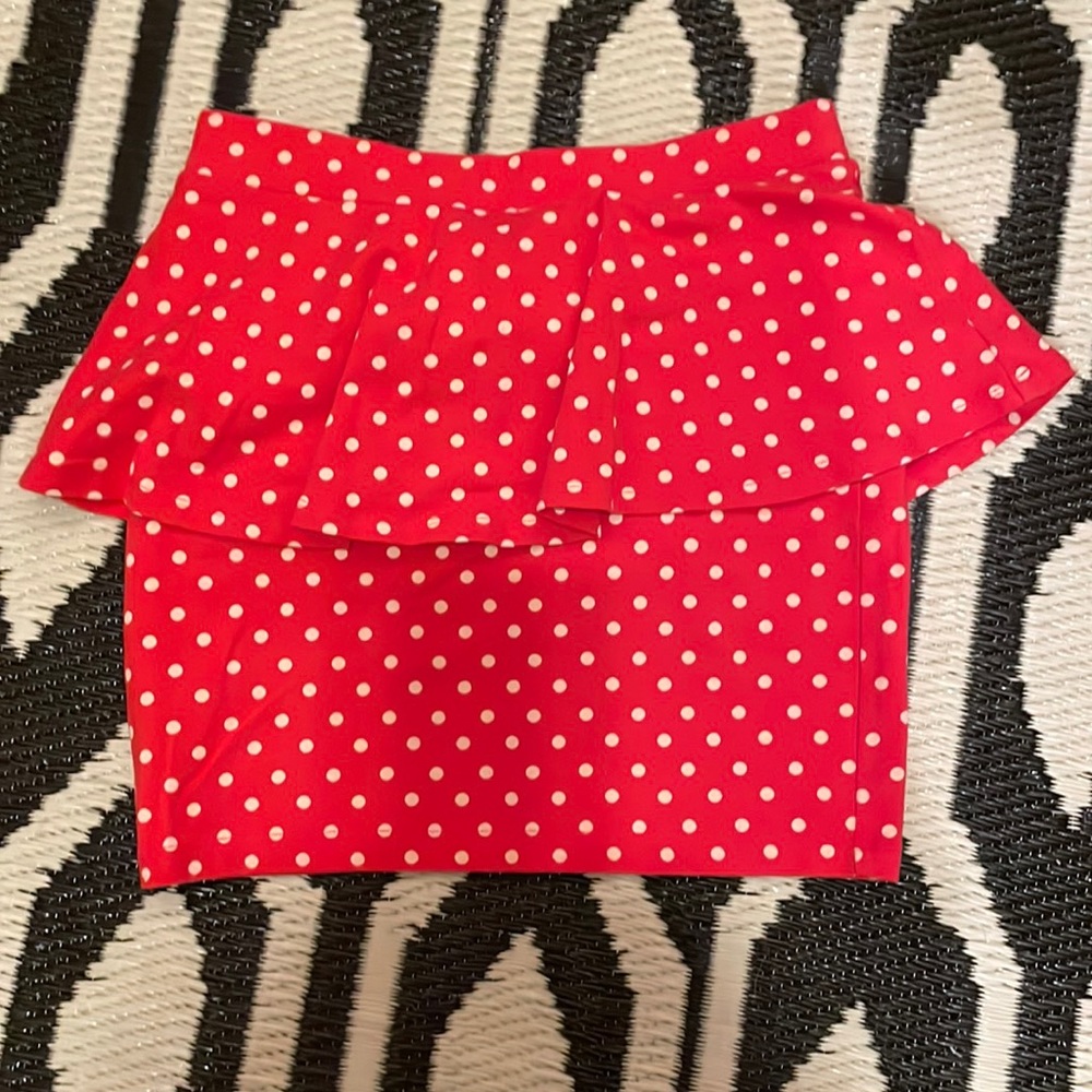 💌F21 red polka dot mini skirt size small💌